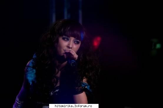 cred ca era panoul pe care scria happy birthaday ramasese surprinsa concerts in usa